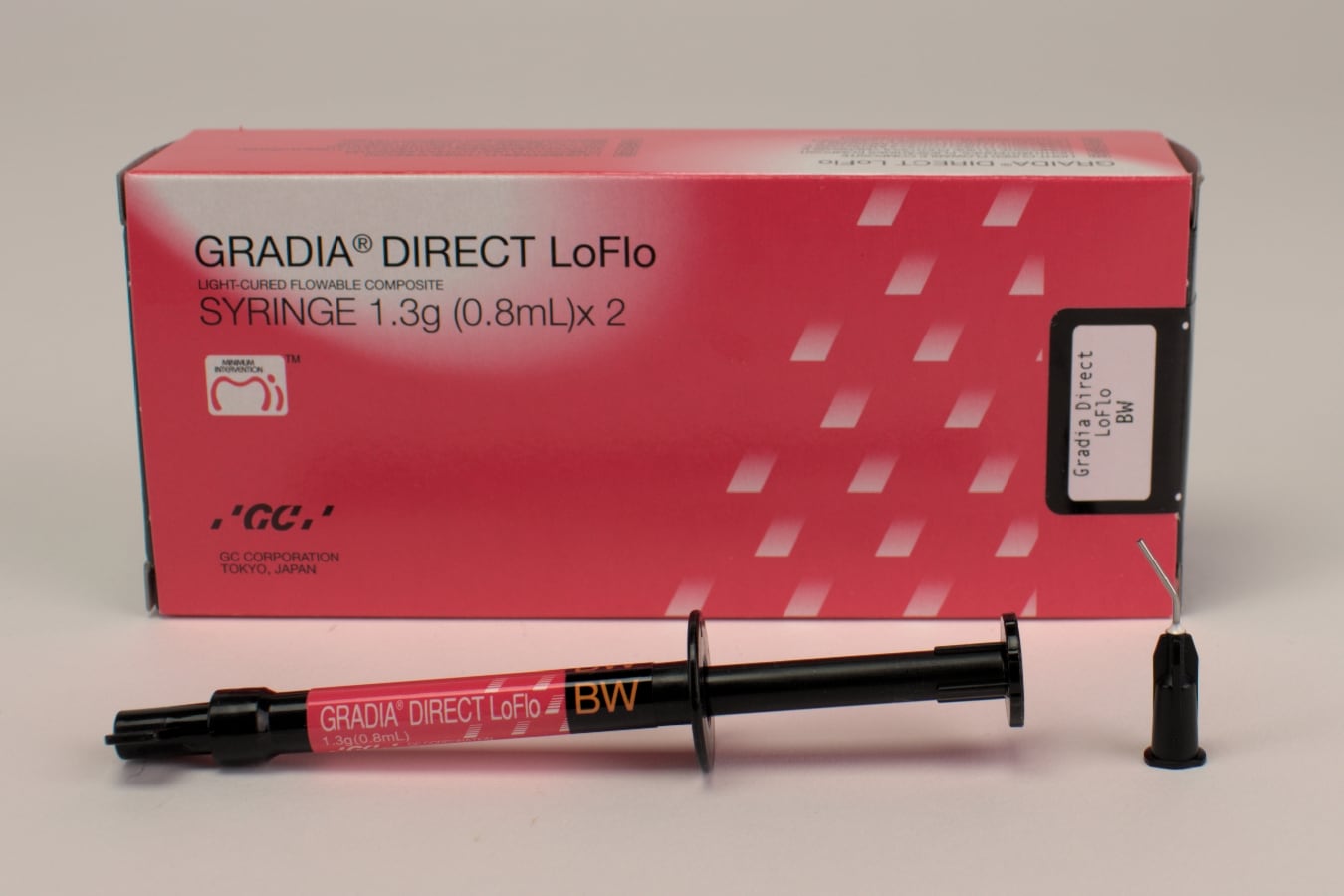 Gradia Direct LoFlo BW 2x1,3g spruta